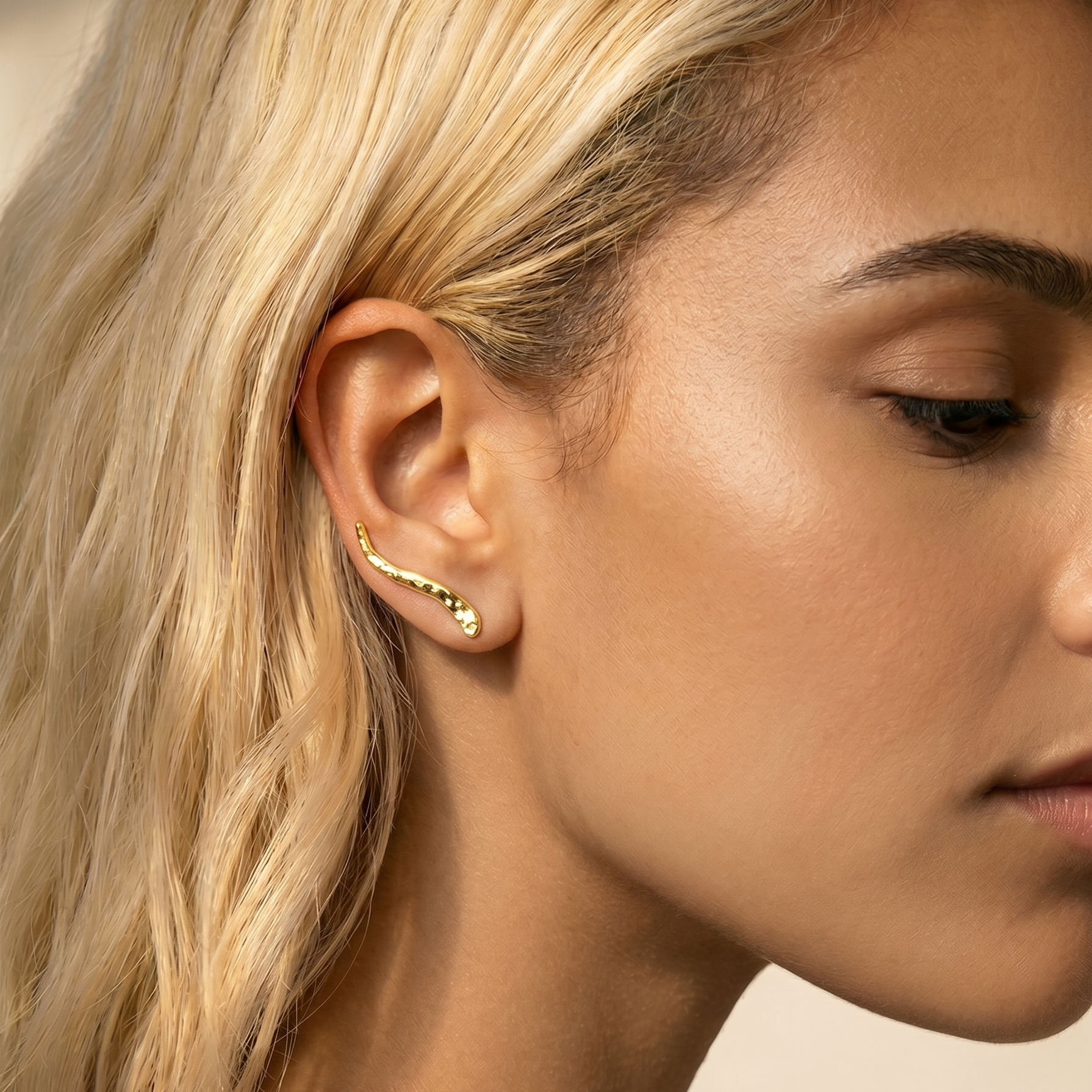Rise Ear Climber